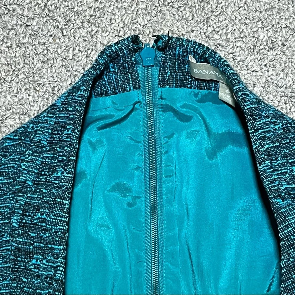 Banana Republic A Line Knee Length Textured Skirt Size 6 Teal Lined Back Zip